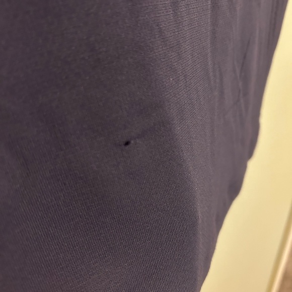 Navy Lululemon T-Shirt - Picture 5 of 5